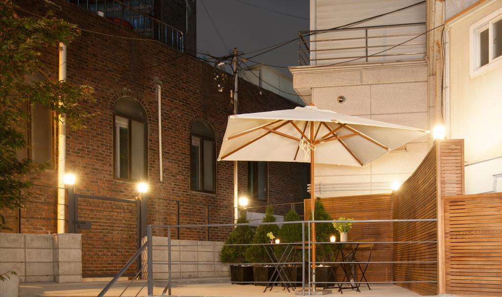 Bodeum Guesthouse Seoul Tower מראה חיצוני תמונה